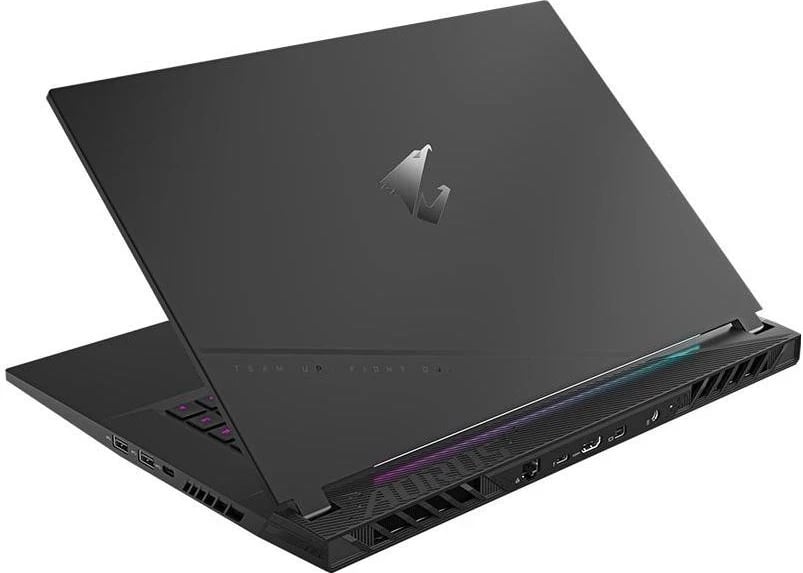 Laptop Gigabyte Aorus 15 BSF, 15.6",  Intel Core i7, 16GB RAM, 1TB SSD, Nvidia Geforce RTX 4070, i zi