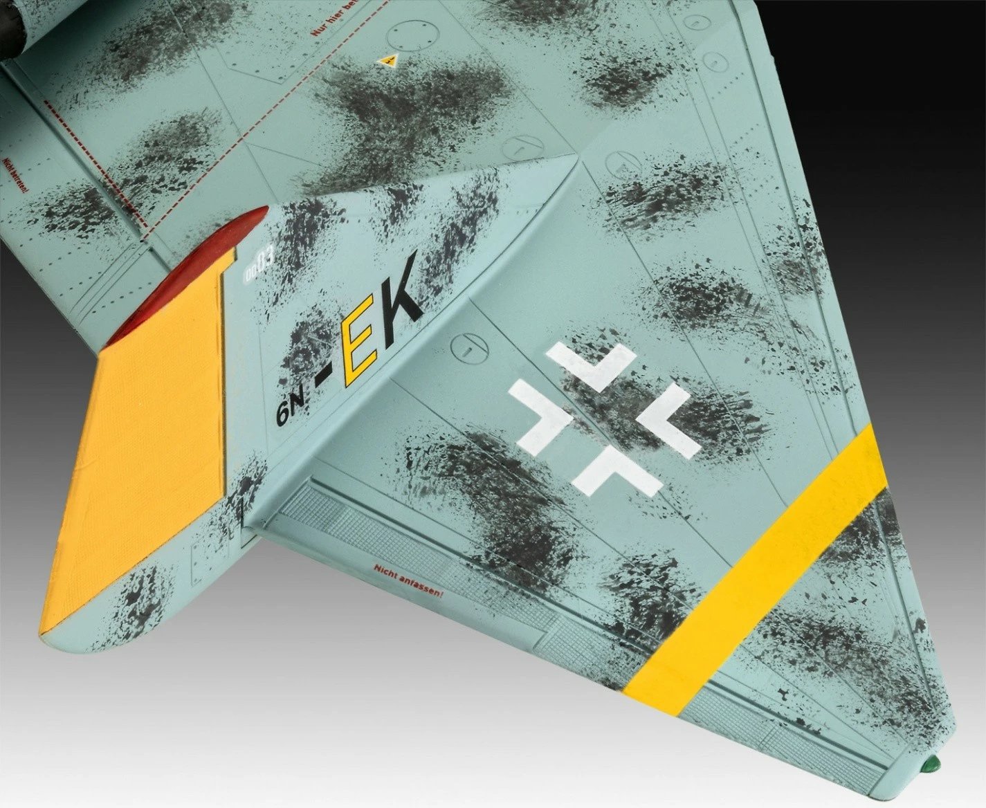 Model plastik aeroplani Revell Arado AR E.555, 1:72, 98 pjesë