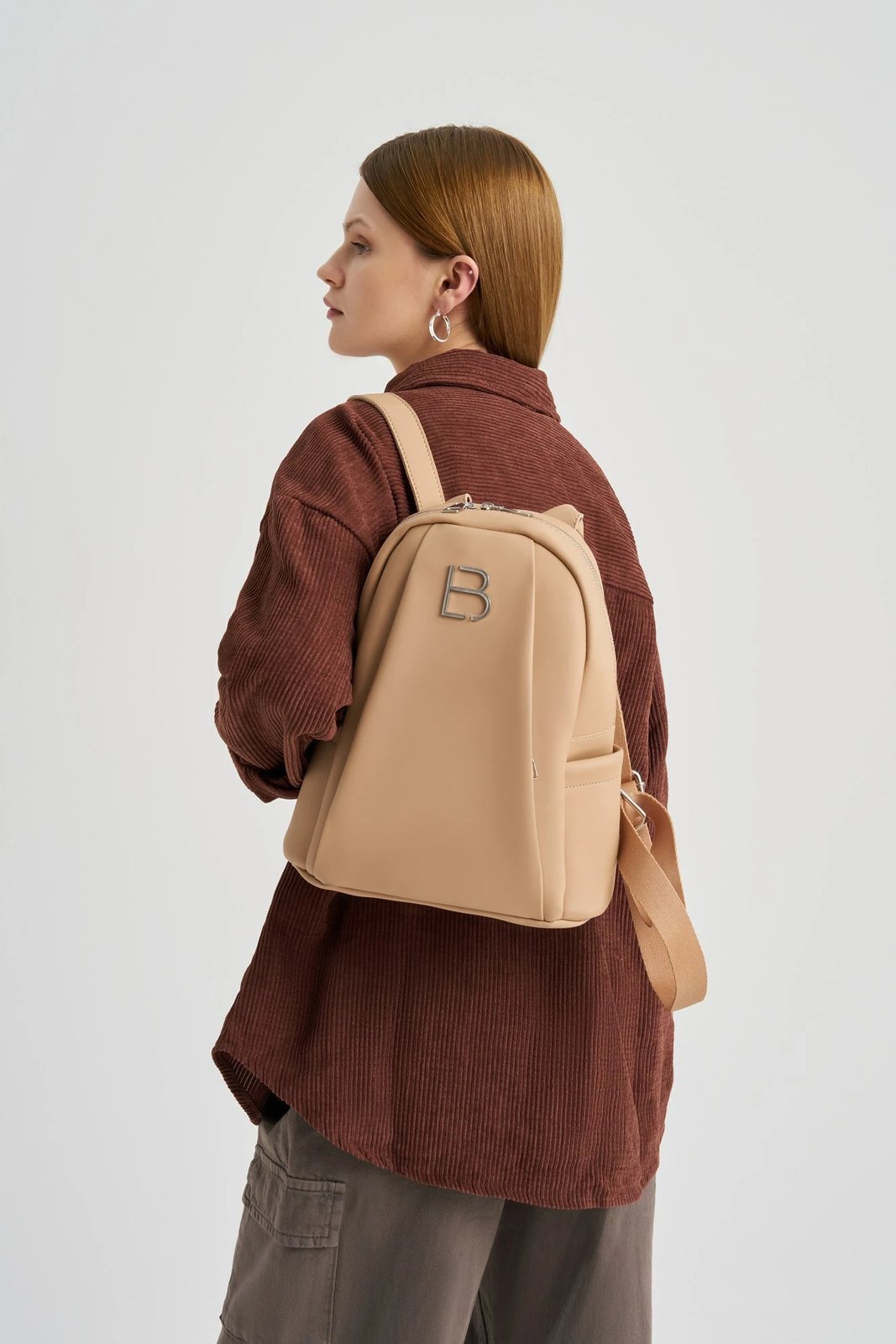 Çantë shpine Lucky Bees, ngjyrë deve, 365