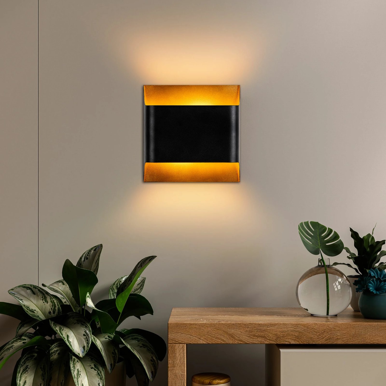 Llambë muri Opviq, Bera - 15301, ngjyrë e zezë