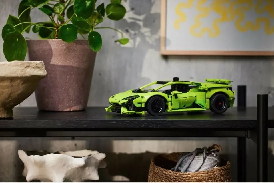 Set ndërtimi LEGO Technic 42161 Lamborghini Huracán Tecnica, 806 pjesë, Jeshile
