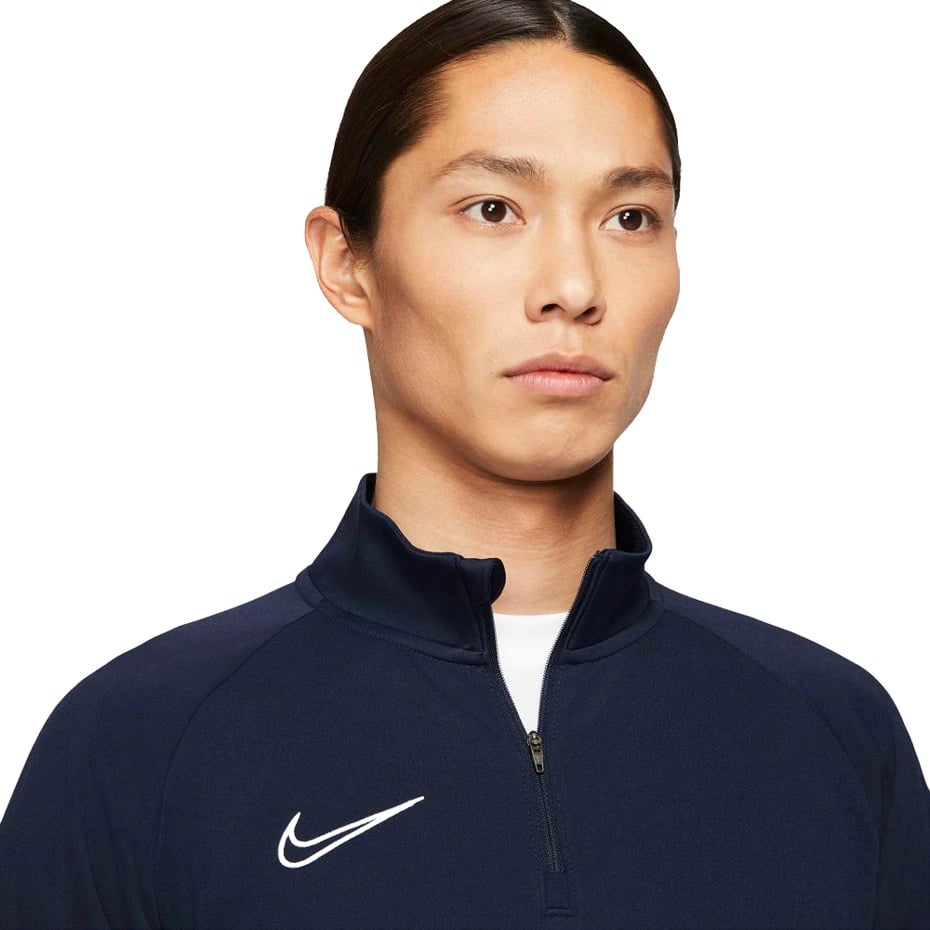 Duks për meshkuj Nike, i zi