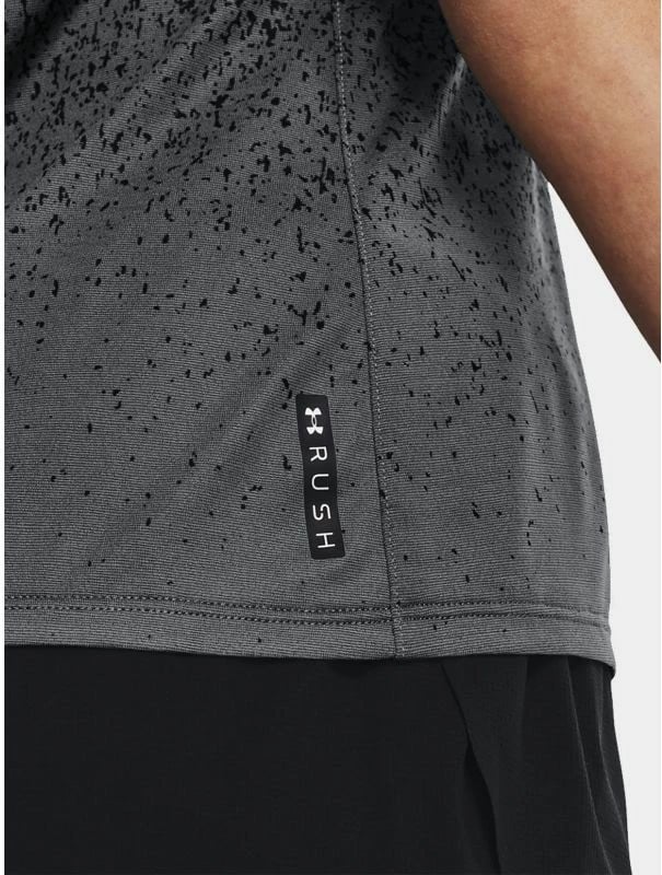Maicë sportive për femra Under Armour, e zezë