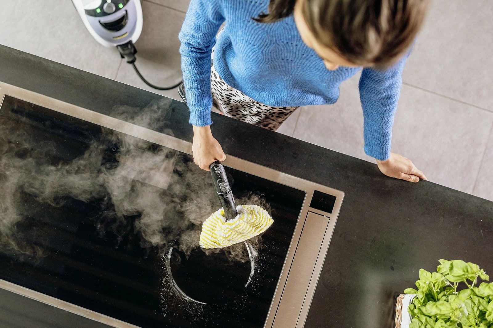 Pastrues me avull Karcher SC 5 EasyFix Iron, 1.5L, 2250W, zi/bardhë, me hekur avulli