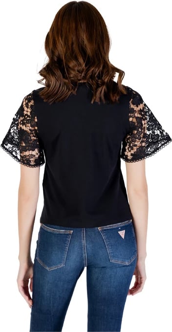 Maicë Vero Moda femra e zezë