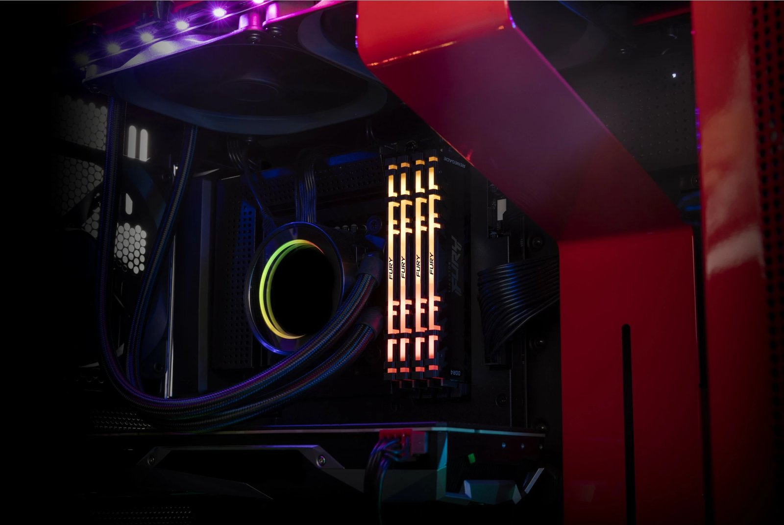 RAM Memorje Kingston FURY Renegade RGB 64GB (4x16GB) 3600MT/s DDR4 RAM Memorje Kingston FURY Renegade RGB 64GB (4x16GB) 3600MT/s DDR4