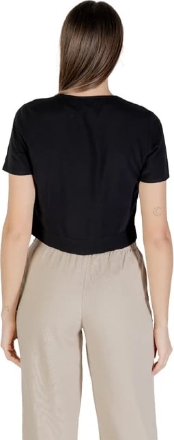 Bluzë Vero Moda femra, e zezë