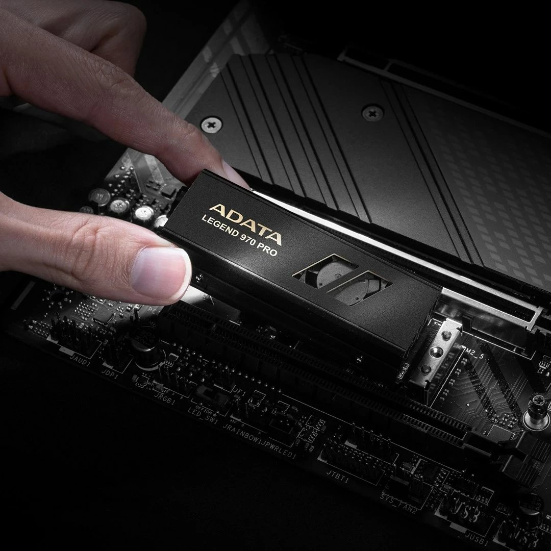 SSD ADATA LEGEND 970 PRO, 4 TB, M.2, me disipator, e zezë