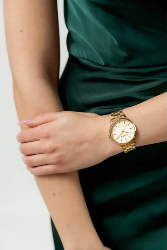 Orë dore për femra Paul Lorens, ari