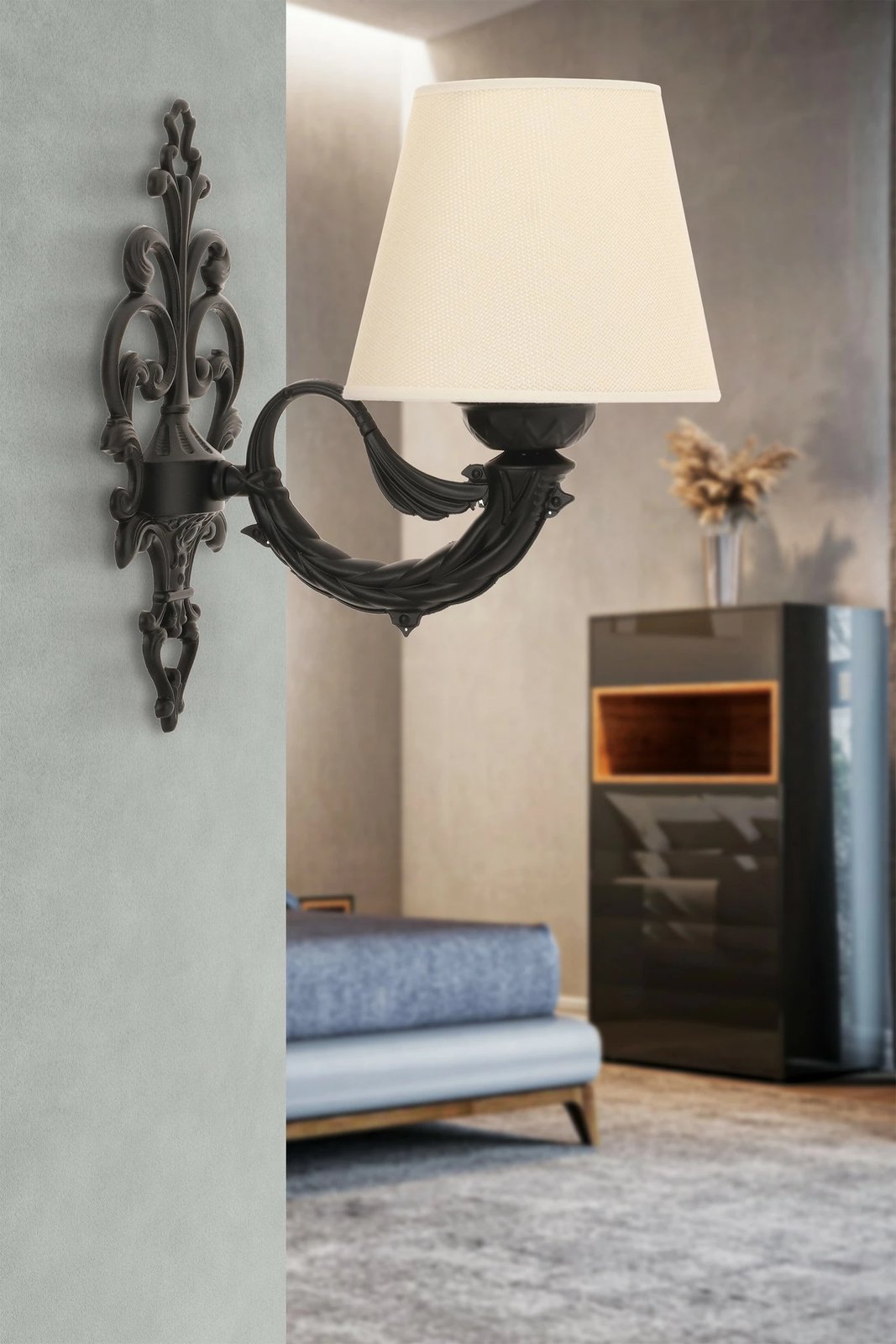 Llambë muri Opviq, krem dhe e zezë, Lily