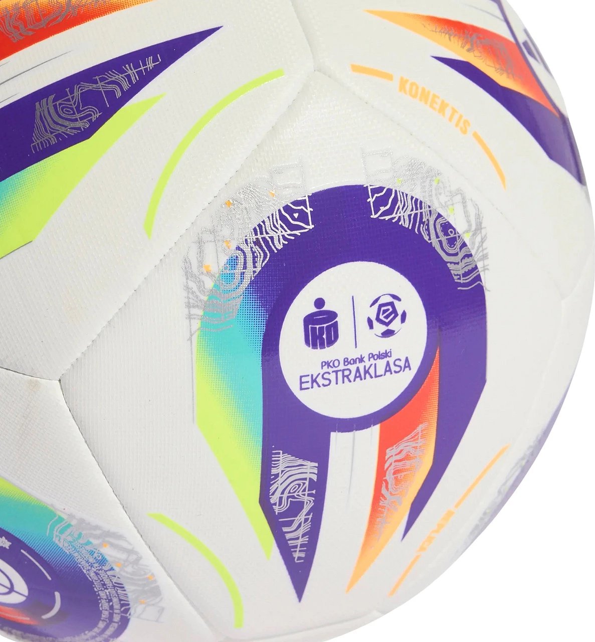 Top futbolli adidas për meshkuj, shumëngjyrësh