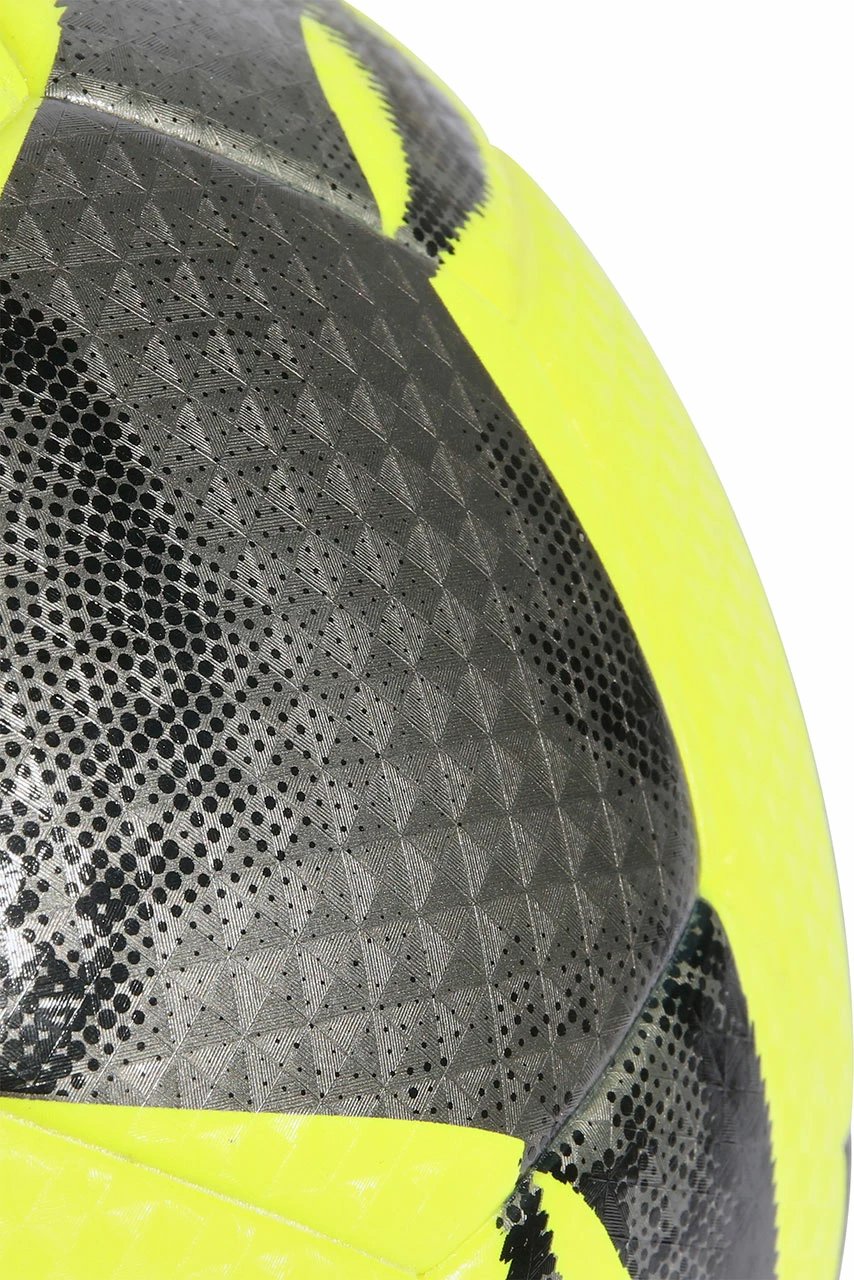 top futbolli adidas, verdhë e zezë