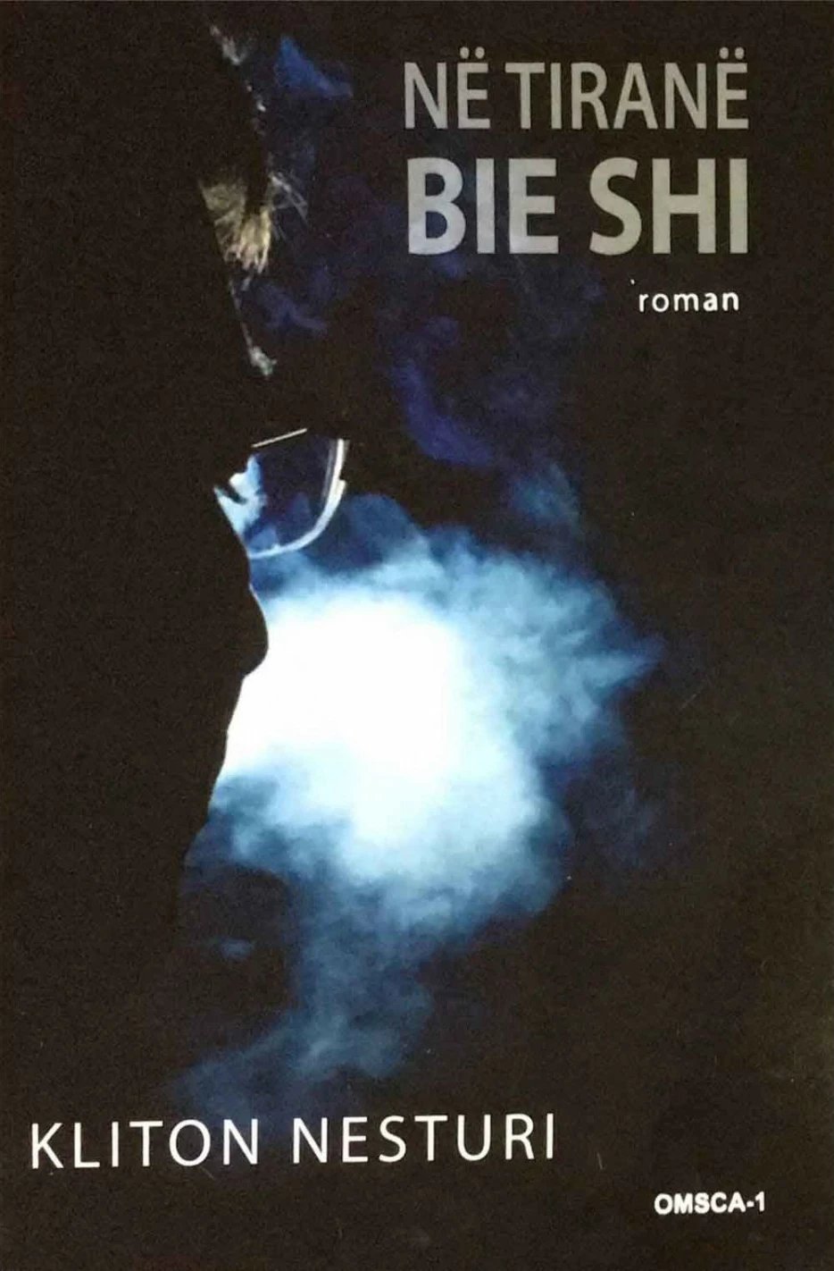Ne Tirane Bie Shi - Kliton Nesturi