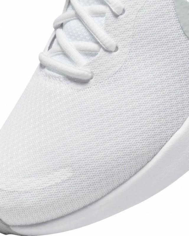 Atlete për meshkuj Nike, të bardha