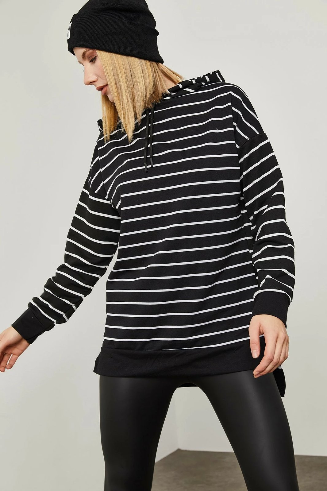 Bluze e trashë Jumeon, 2KXK8-45516, e zezë, e bardhë