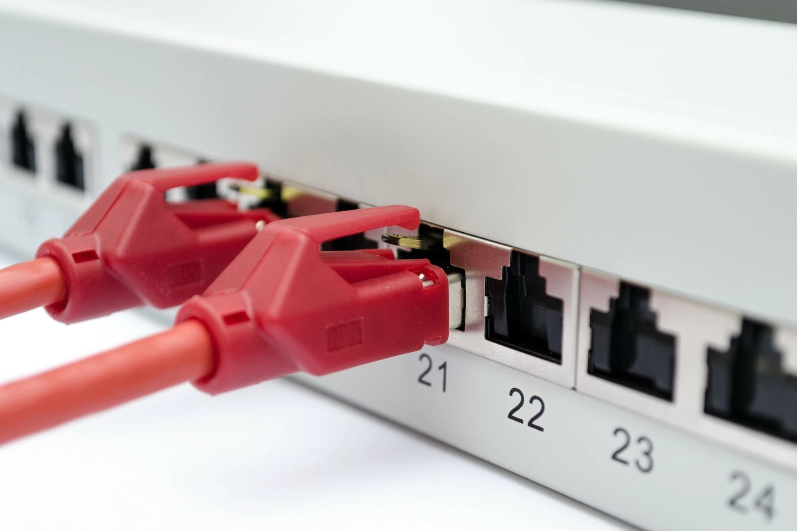 Patchpanel Digitus 24-port Cat6a, 1U, i mbrojtun, gri