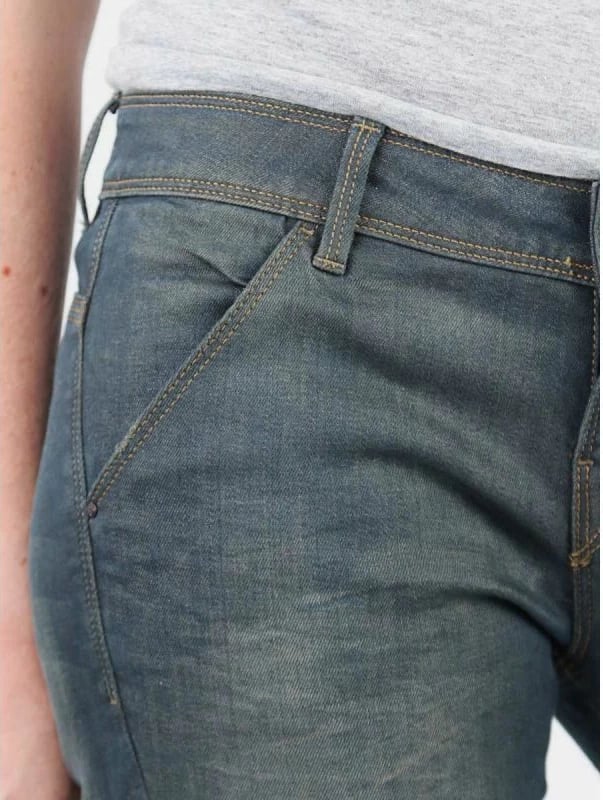 Xhinse për femra Guess