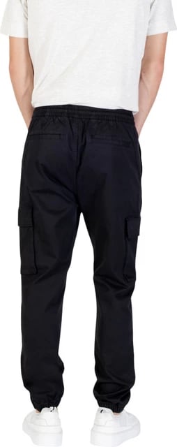 Pantallona Calvin Klein Jeans meshkuj, të zeza Pantallona Calvin Klein Jeans meshkuj, të zeza