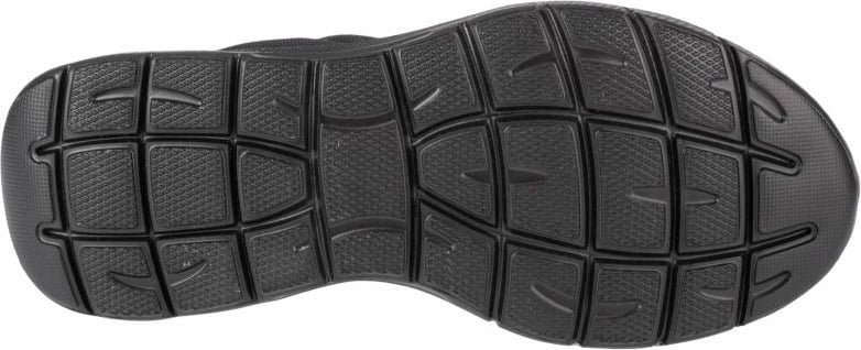 Atlete Skechers, të zeza