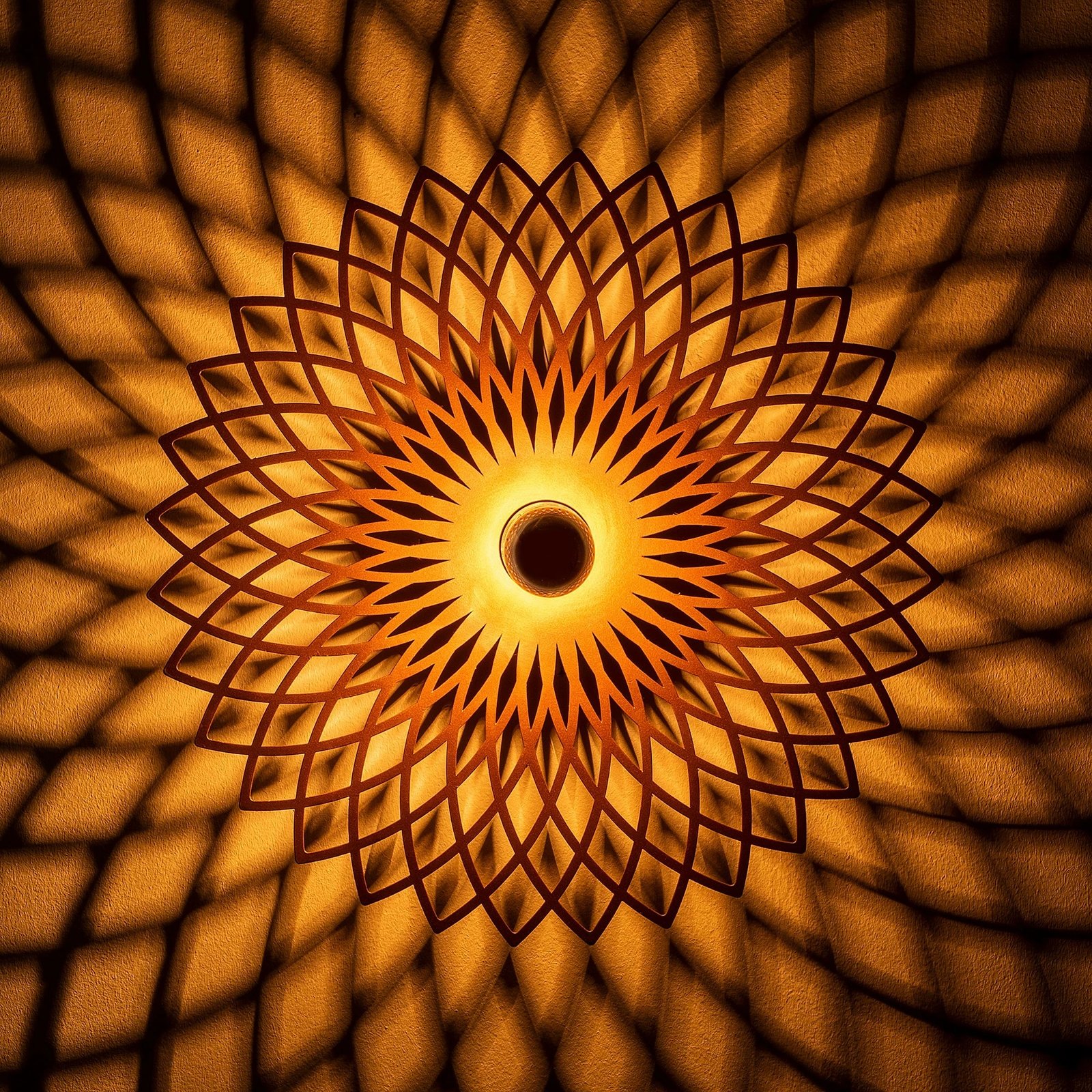 Llambë muri Opviq, Fellini, ngjyrë bakri, MR-988