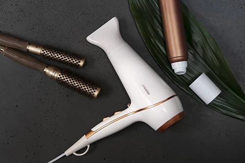 Tharëse flokësh, Adler Mesko, MS 2250, 2100W, 2 shpejtësi, 3 temperatura, Cold Shot, me koncentrator, e bardhë/rozë gold