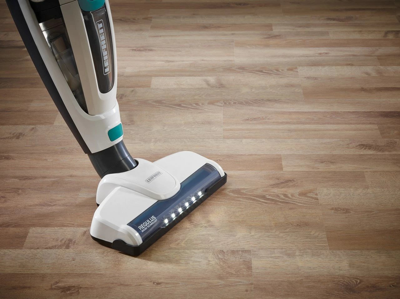 Fshesë elektrike pa kabllo Leifheit PowerVac 2in1, 20V, pa qese, bardhë/kaltër Fshesë elektrike pa kabllo Leifheit PowerVac 2in1, 20V, pa qese, bardhë/kaltër