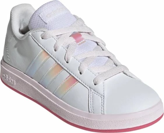 Atlete për fëmijë adidas, të bardha