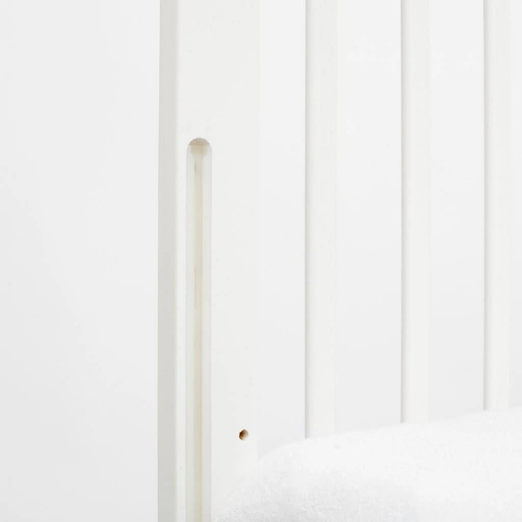 Krevat bebe, New Baby, LILLY, me anësore me ulje dhe sirtar, 120x60 cm, dru pishe, i bardhë