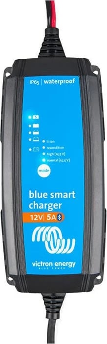 Karikues baterie Blue Smart IP65s 12V 5A me lidhës DC