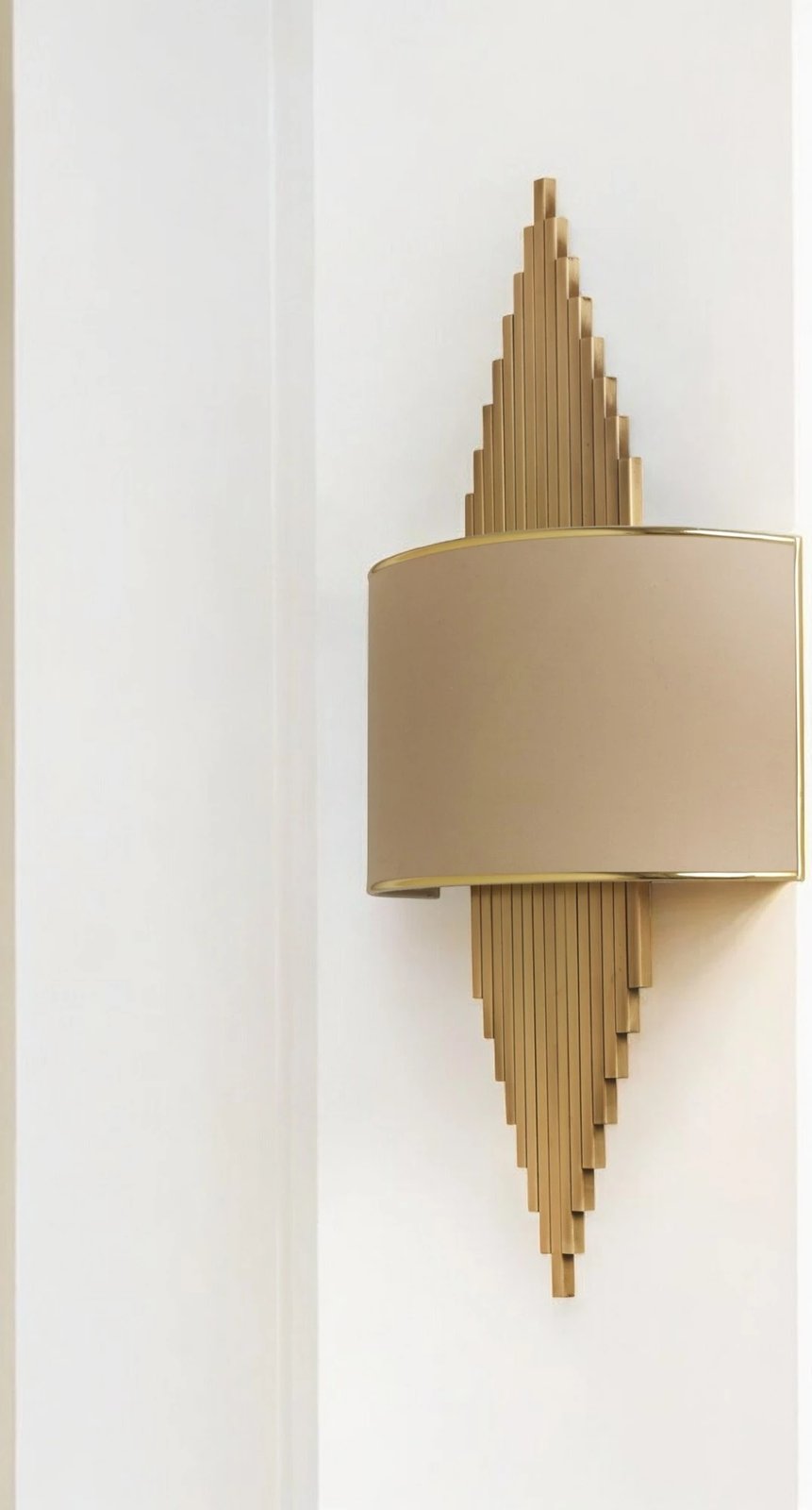 Llambë muri Opviq, Aslı - 8763-3P, ngjyrë ari dhe bezhë