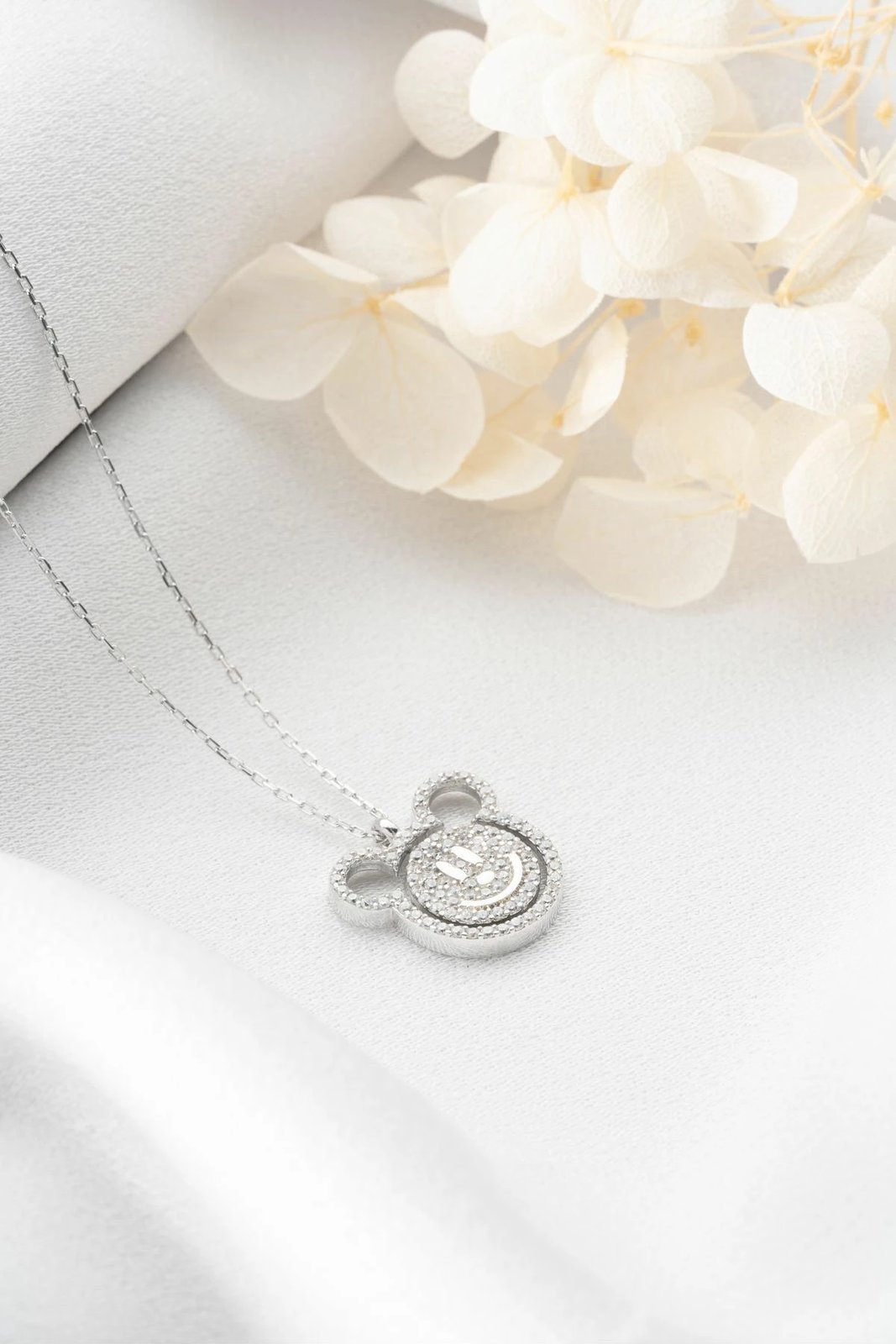 Varëse argjendi Jumeon, DL6108