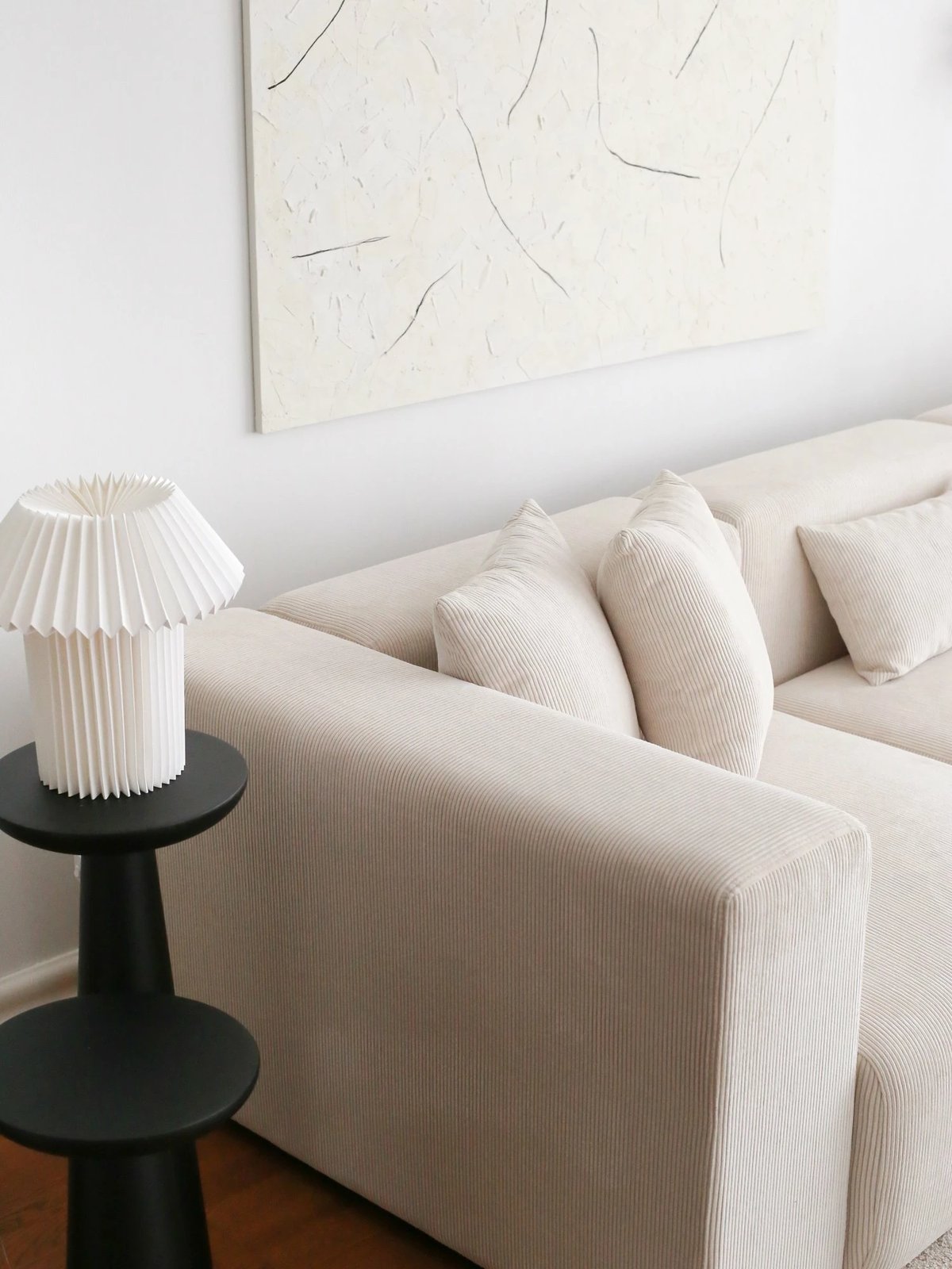 Këndare Yolo, Atelier del Sofa, e bardhë