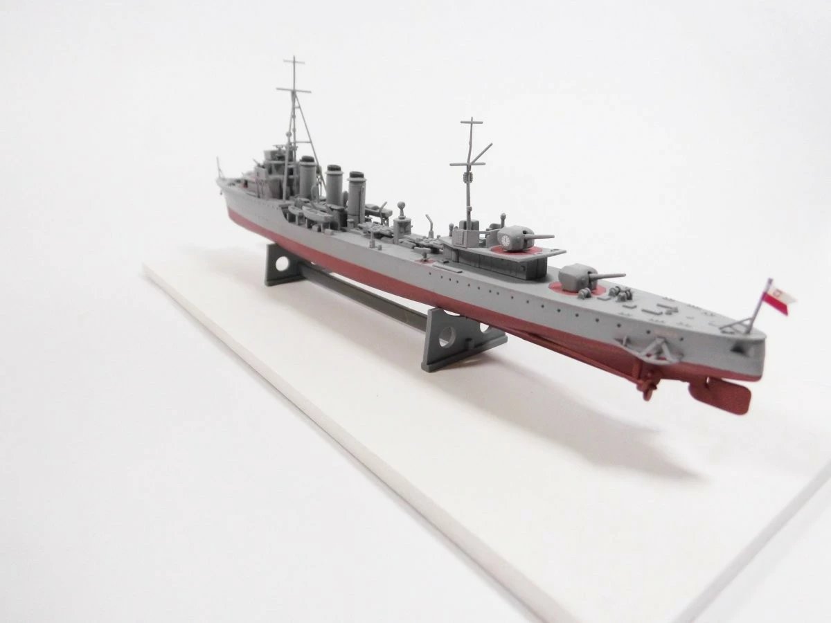 Set model anije Mirage ORP Wicher wz.35, 1:400, me ngjitës, bojëra dhe furçë Set model anije Mirage ORP Wicher wz.35, 1:400, me ngjitës, bojëra dhe furçë