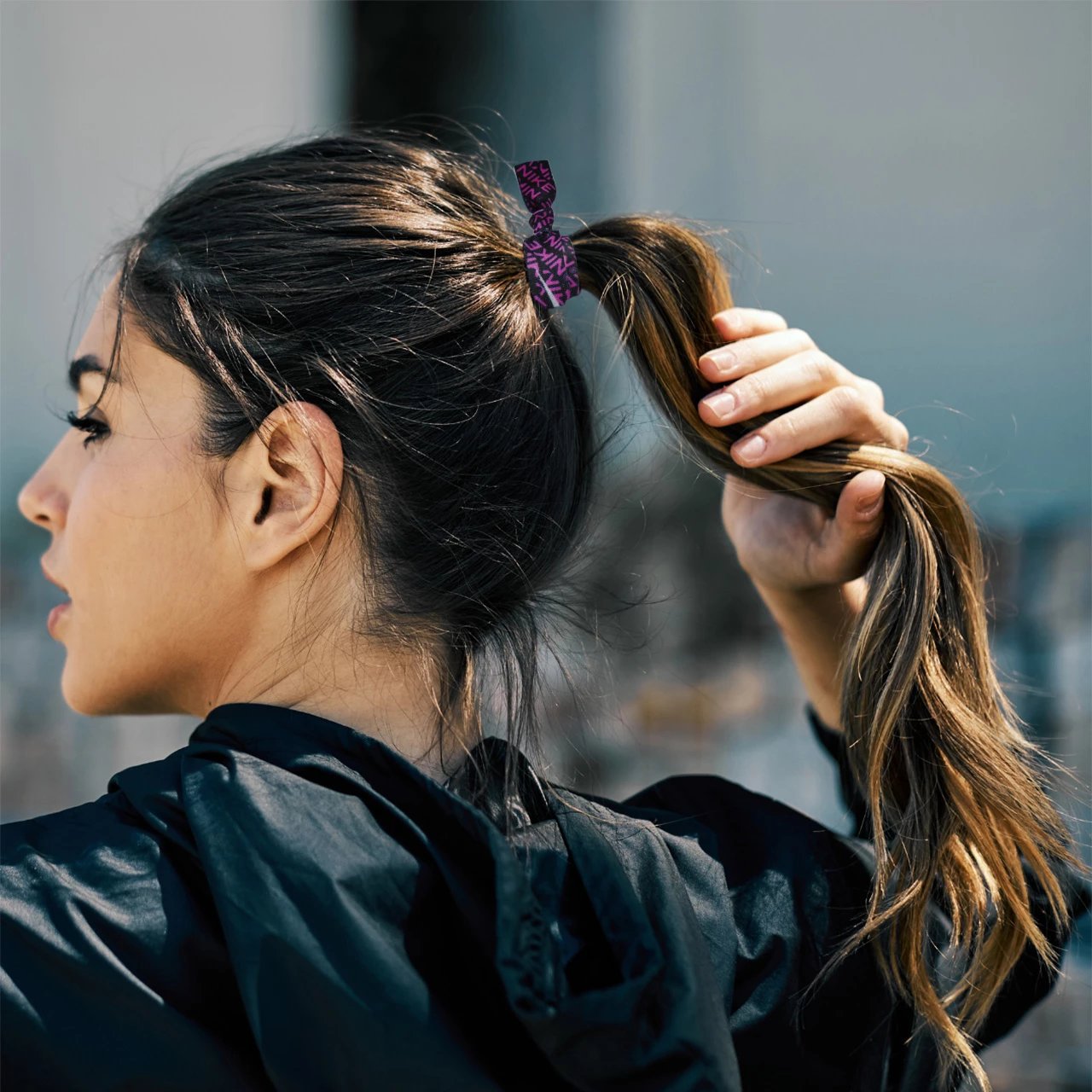 Lidhëse flokësh Nike për femra, të përziera