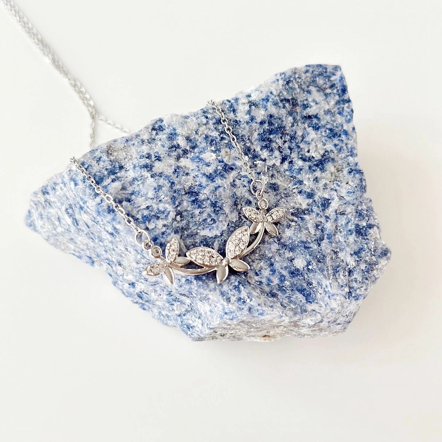 Qafore çeliku Jumeon, ngjyrë argjendi