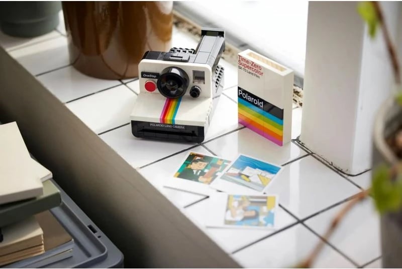 Set LEGO Polaroid OneStep, pa dallim gjinie