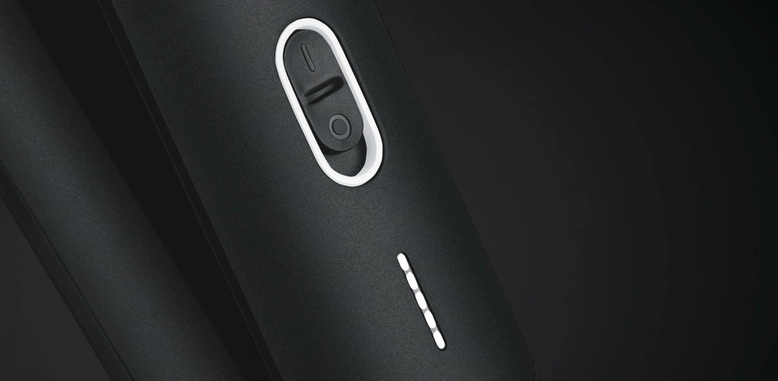 Hekur drejtues ghd Unplugged, i ngrohtë, i zi