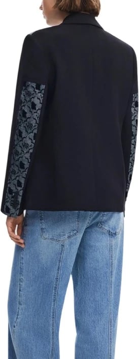 Jakne femra Desigual, e zezë