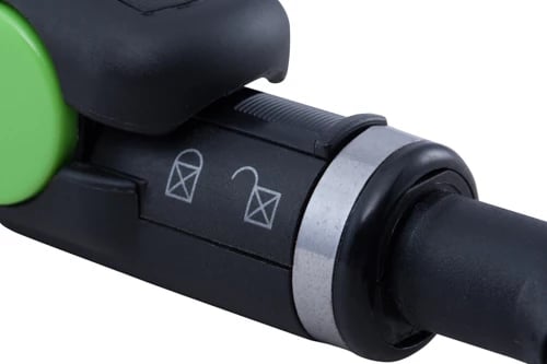 Piaster flokësh Adler MS 2311, pllaka qeramike 20x90mm, ngrohje e shpejtë PTC, 32W, kabllo rrotulluese, tregues drite, e zezë