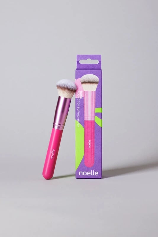 Noelle Makeup brush 02 BASE