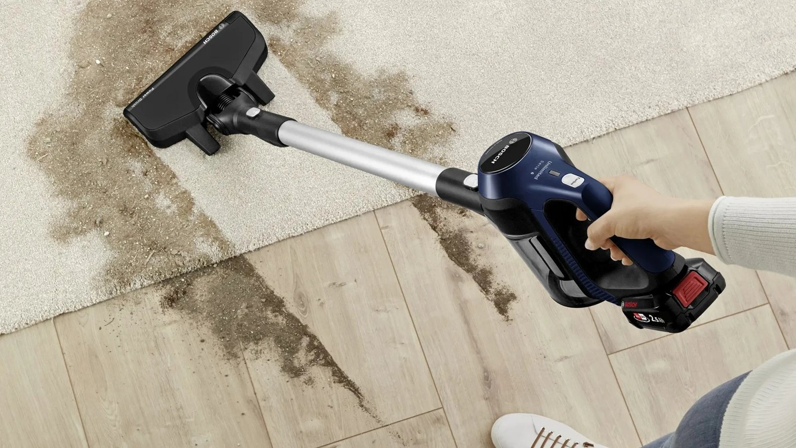 Fshesë elektrike Bosch Serie 6 BCS611P4A, pa kabllo, 0.3 L, e zezë