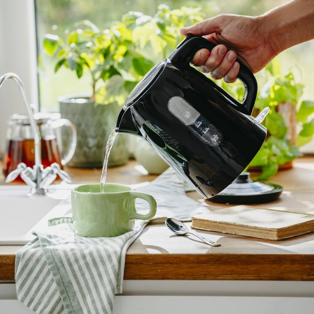 Ibrik elektrik Adler AD 1380B, 1L, i zi