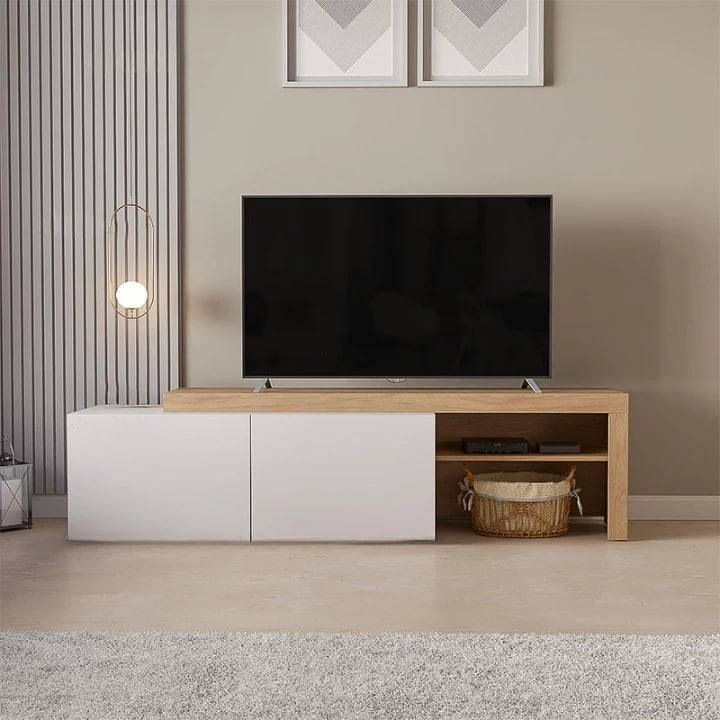 TV Komodë Nela
