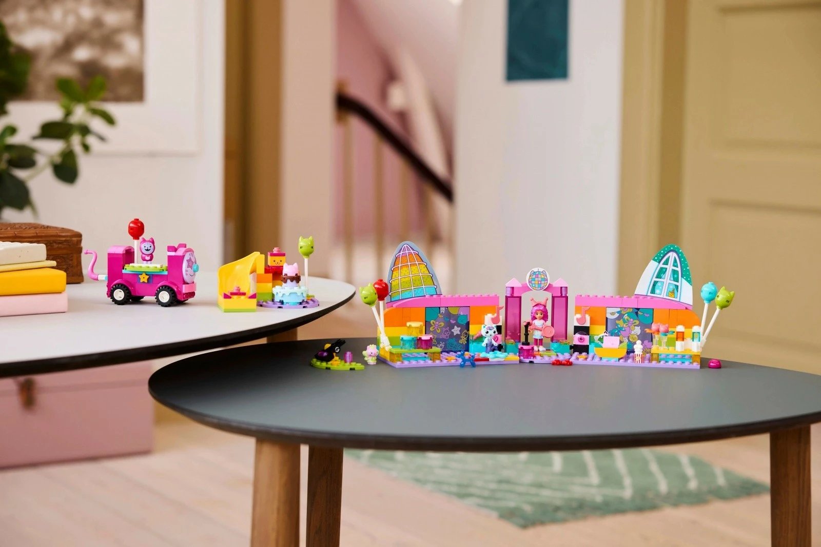 Set lodrash LEGO Gabby's Dollhouse 10797 Gabi Ballroom, 252 pjesë, shumëngjyrëshe