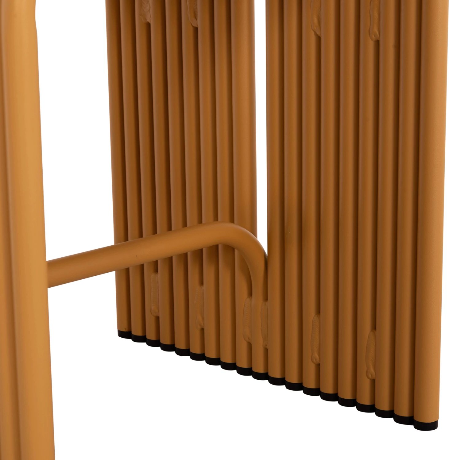 Karrige e ulët INTREPID, alumin, ngjyrë mustardë, 40x38x42.5cm