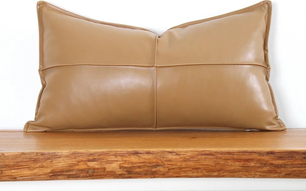 Jastëk dekorativ, ngjyrë deve, Evila Originals, Dobsett v2, 58x33cm