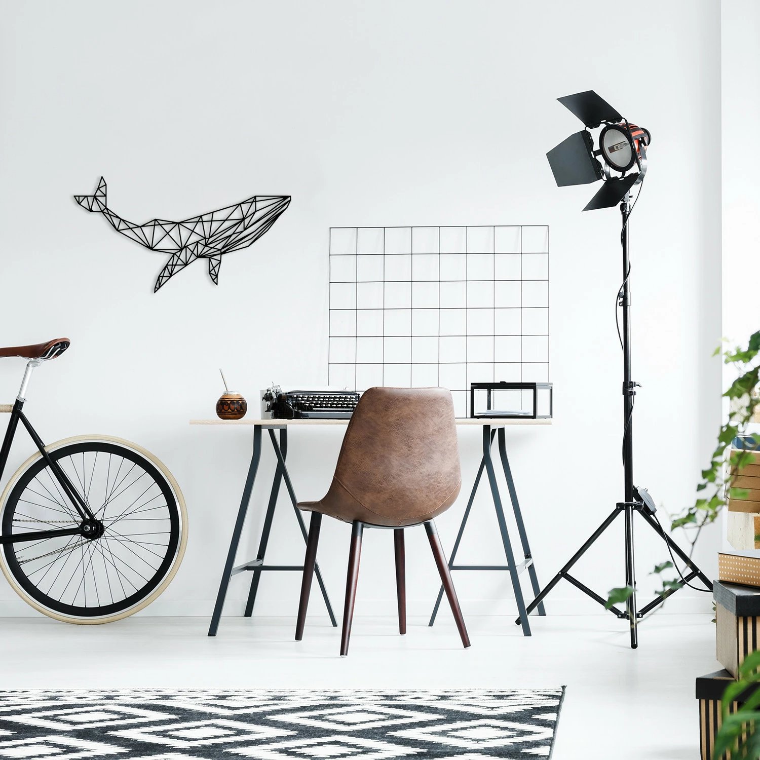 Aksesor dekorativ metalik për mur, balenë, Wallity, e zezë, 56x31cm