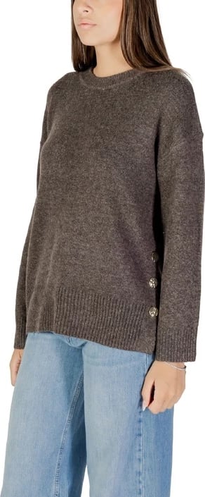 Xhemper femra Only, kafe