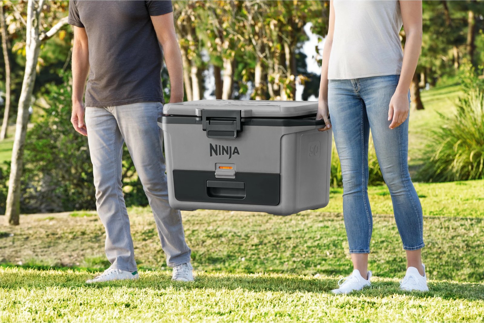 Ftohës portativ Ninja FB151EUGY FrostVault 47L, plastikë, gri