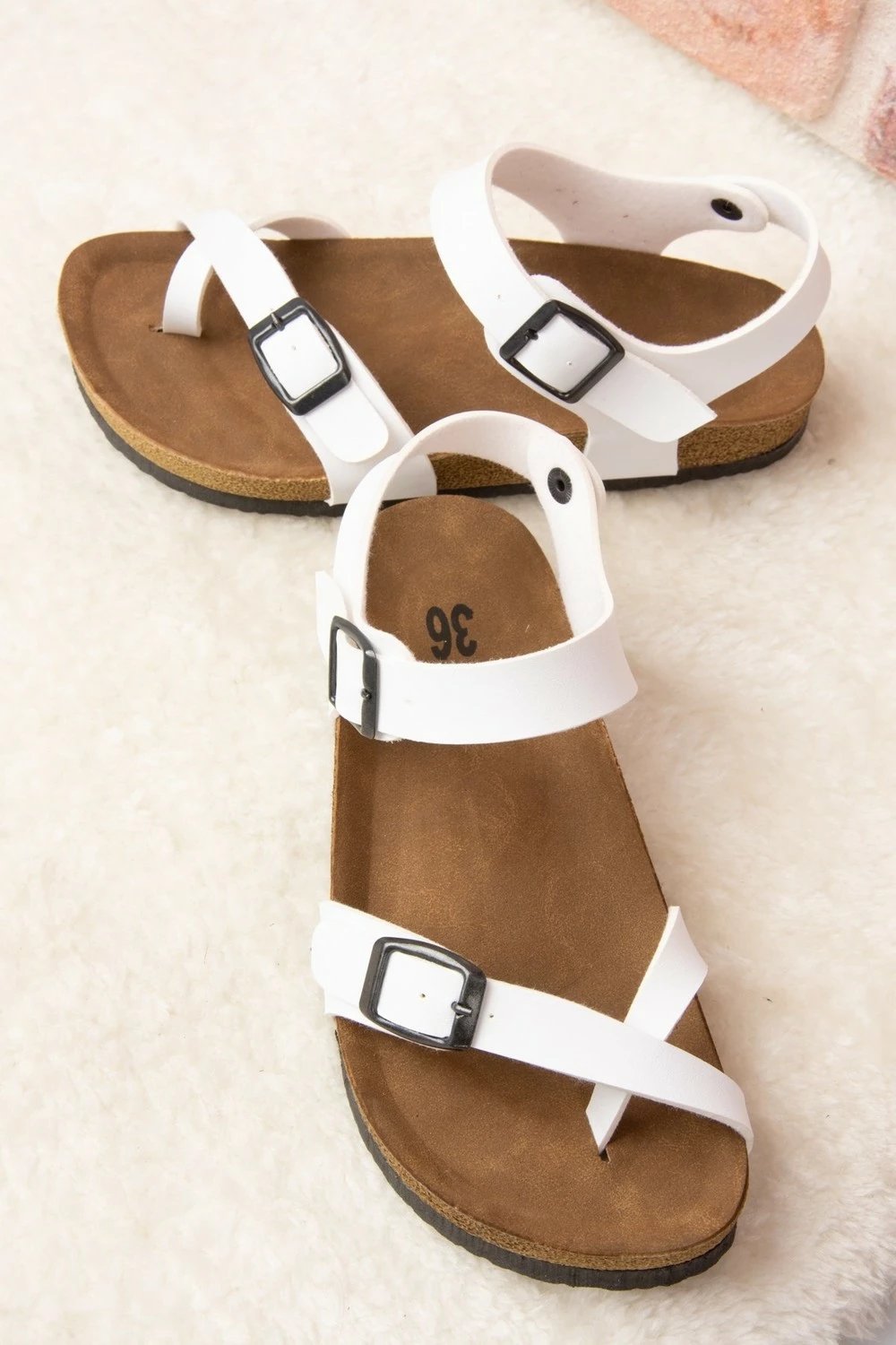 Sandale për femra Fox Shoes, të bardha
